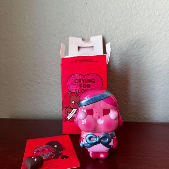 Pop Mart Crybaby Crying For Love: SWEET BABY - opened - NEW - Picture 2 of 6
